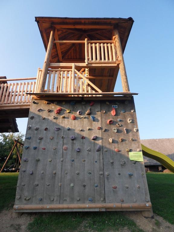Pri Lazarju Farm Stay Podgrad  외부 사진